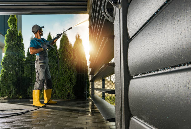 Why Choose Our Certified Pressure Washing Experts for Your Project Needs in Mundelein, IL?